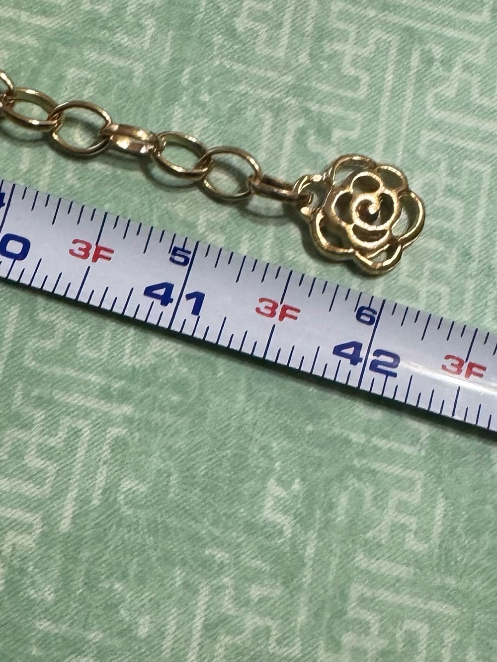 GOLD TONE MEDALLION BELT - Picture 2 of 7